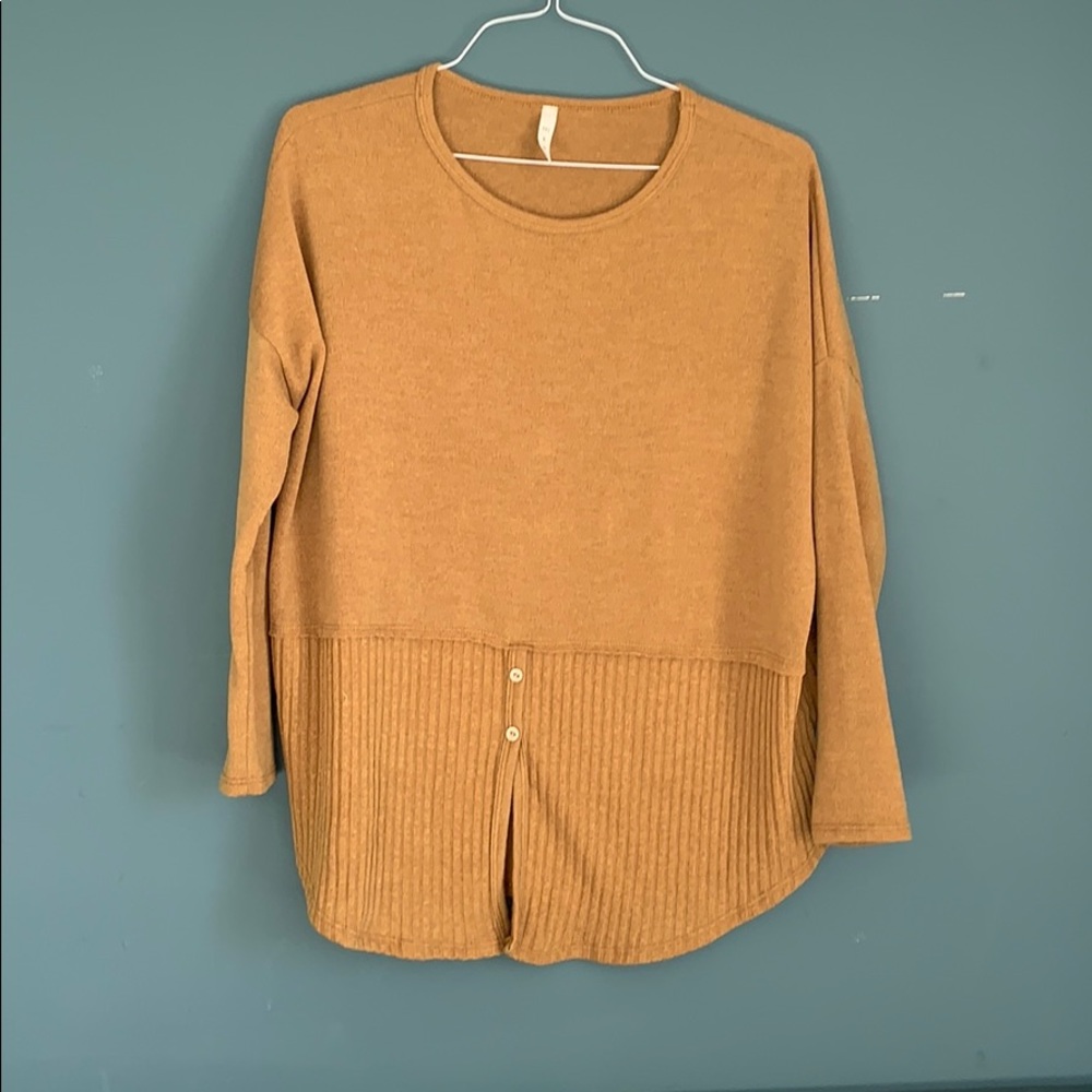 Mustard yellow sweater